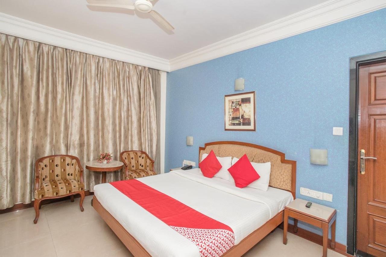 Oyo 579 Hotel Aab Bangalore Eksteriør bilde