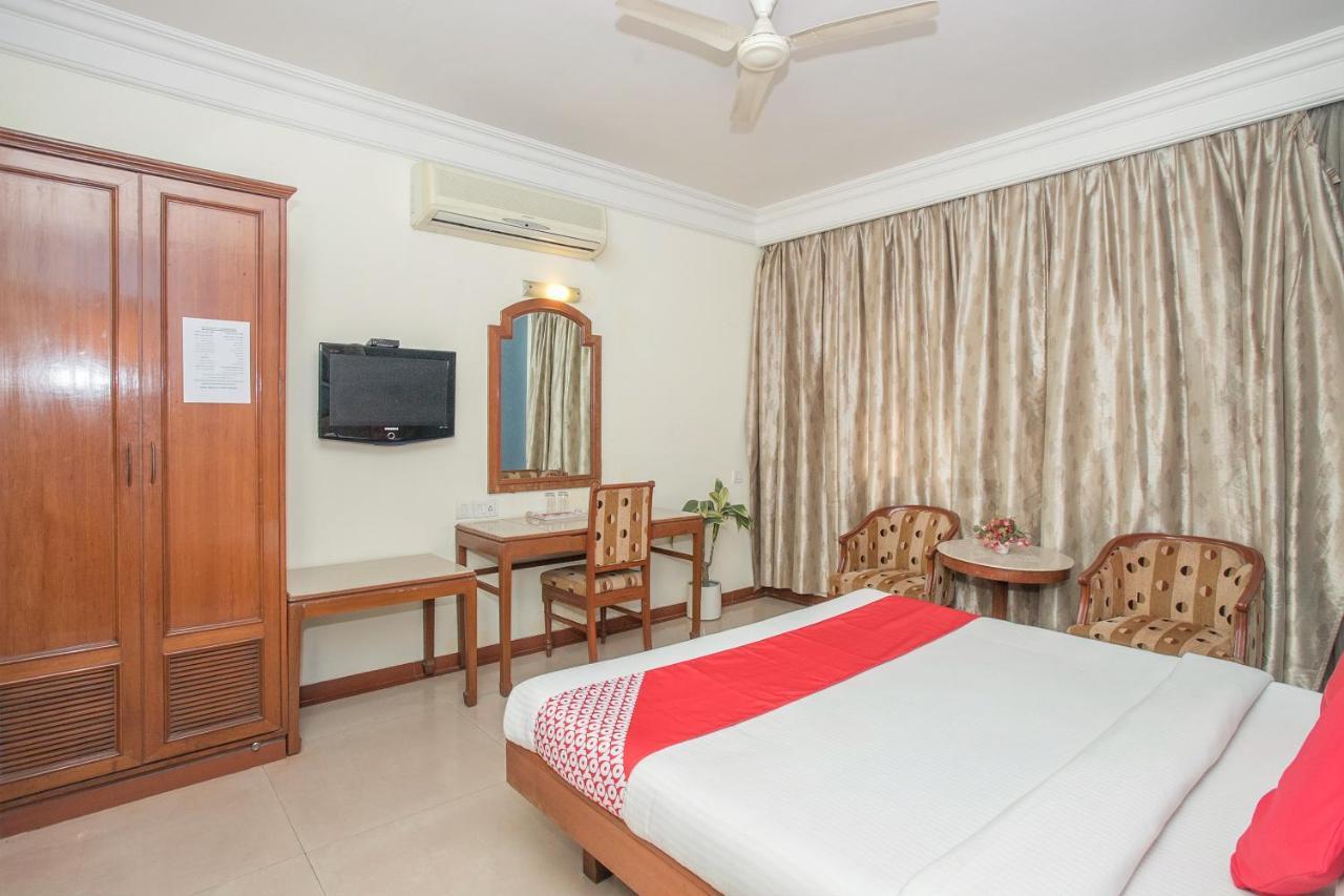 Oyo 579 Hotel Aab Bangalore Eksteriør bilde