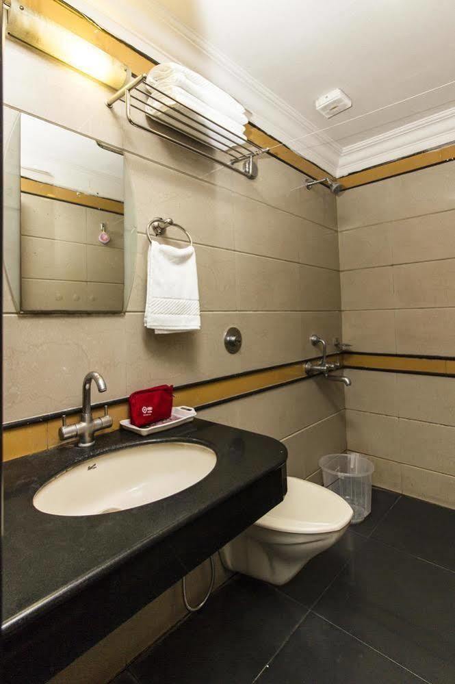 Oyo 579 Hotel Aab Bangalore Eksteriør bilde