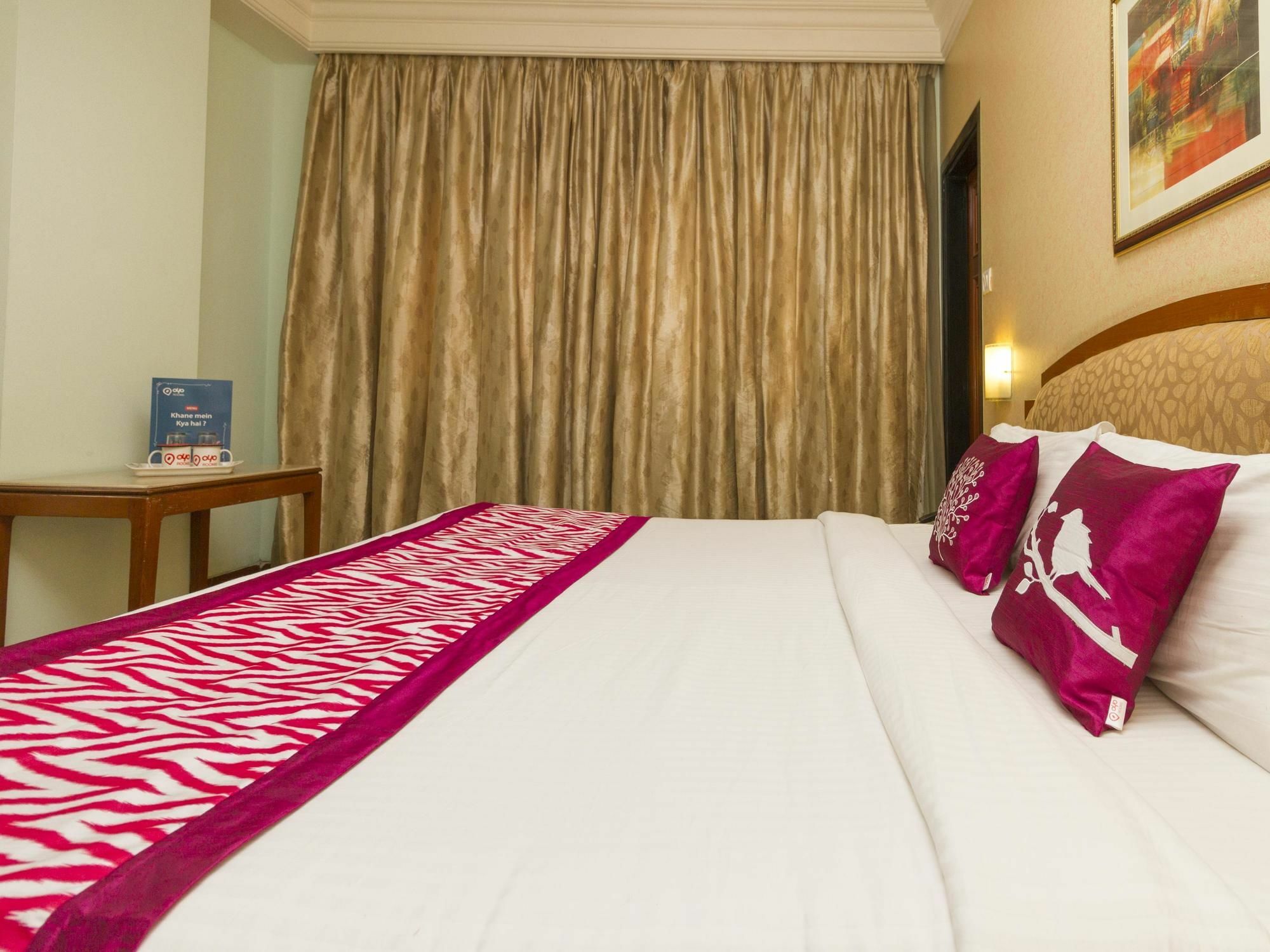 Oyo 579 Hotel Aab Bangalore Eksteriør bilde