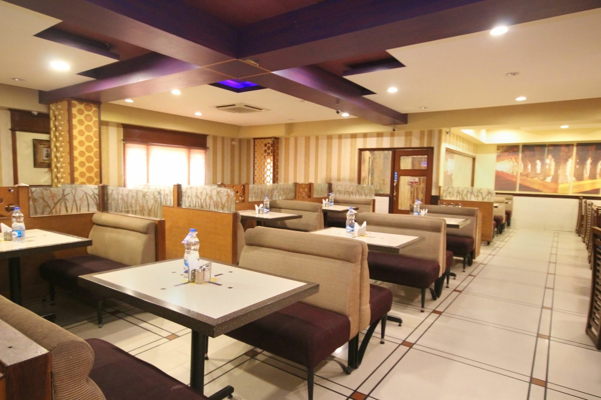 Oyo 579 Hotel Aab Bangalore Eksteriør bilde